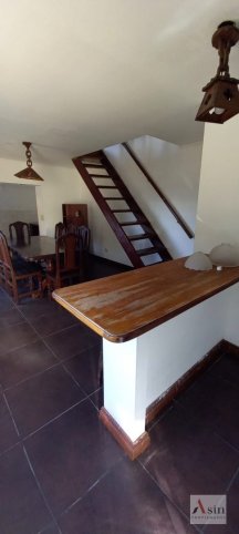 Casa en Alquiler 2 dormitorios + Estudio - Estrada 698