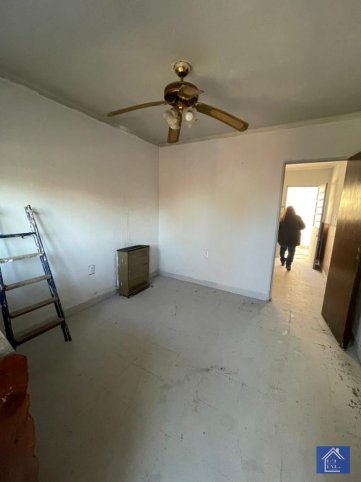 Casa 2 dorm, 60m² a refaccionar — Ugalde