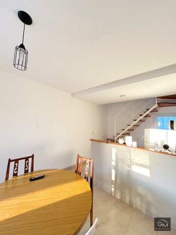 Depto en Venta 1 dorm, 45m² con cochera — Colombia 1200