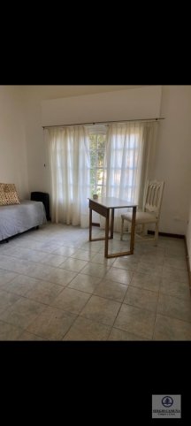 Casa uso profesional, 1 dormitorio, 1 baño