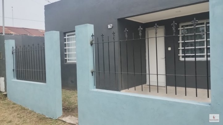 Casa en Alquiler 80m² con patio — Zona Carrefour del Valle