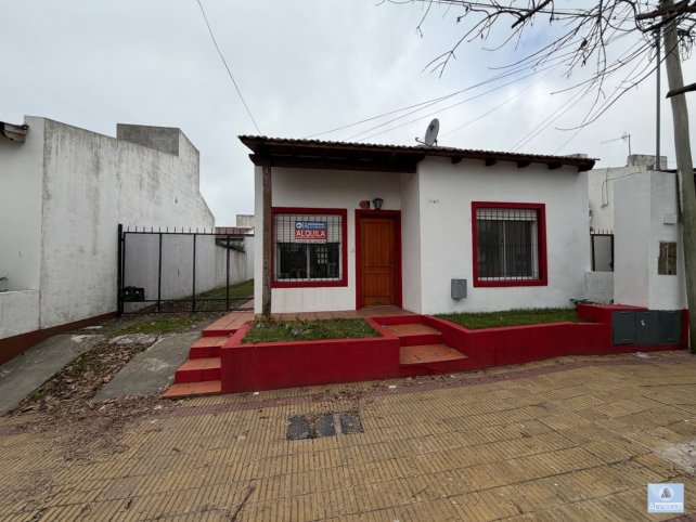 Casa 2 dorm, 65m² en 1º Junta