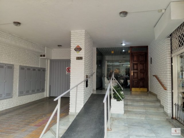 Depto 2 dorm, 80m² amoblado en San Martin al 400