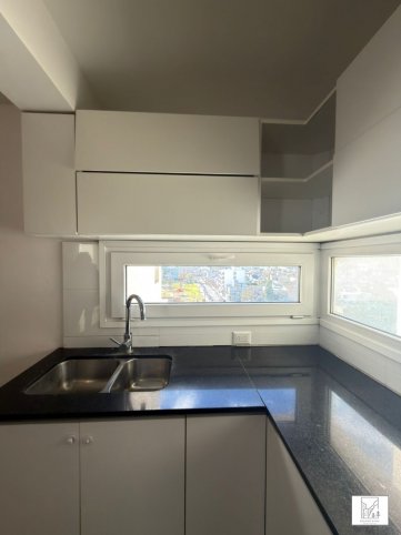 Depto 2 dorm, 90m² en 6° piso con cochera y amenities