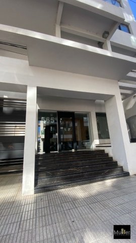 Depto 2 dorm, 88m² con cochera — Chacabuco
