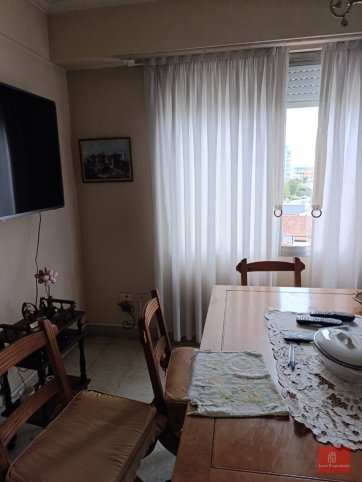 Depto 3 dorm, 80m² en San Lorenzo 262 — Tercer Piso