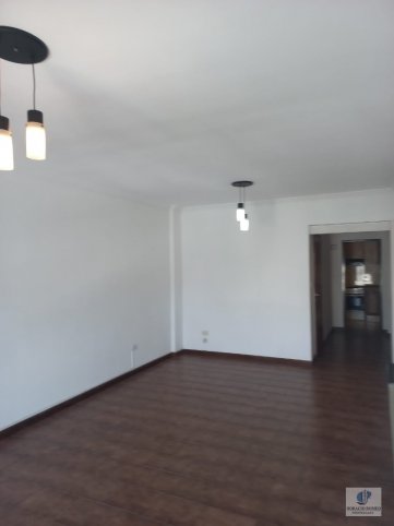 Depto 3 dorm, 100m² con cochera — Belgrano y San Lorenzo