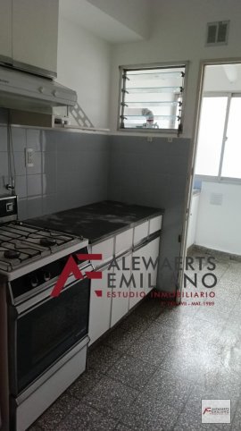 Depto 3 amb, 55m² en alquiler — Paz 533