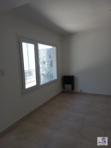 Depto 2 dorm, 70m² con cochera — Constitución
