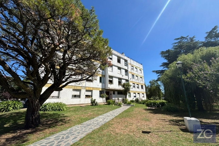 Depto 3 dorm, 90m² sin cochera - Maipú 1120