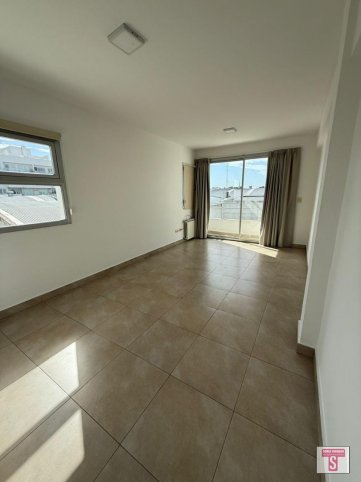 Depto 1 dorm en Las Heras al 900