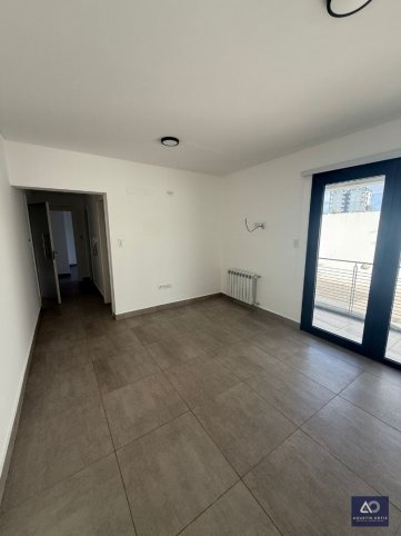 Depto 1 dorm, 50m² en planta baja — Microcentro