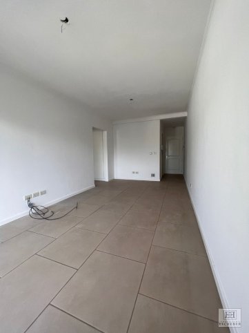 Depto 1 dorm, 60m² en alquiler — Zona céntrica