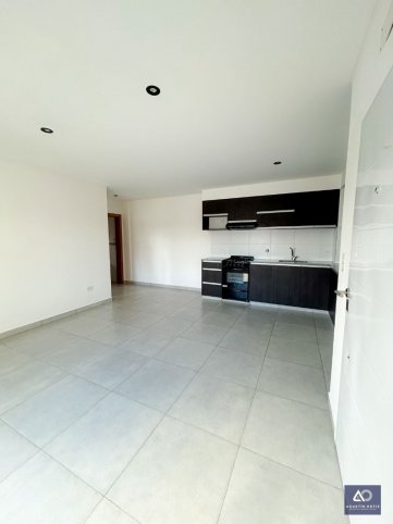 Depto 1 dorm, 50m² con ascensor — Alberdi