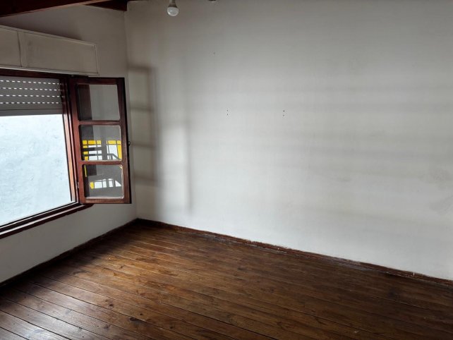 Depto 2 dorm, 50m² en Constitución al 400, sin cochera