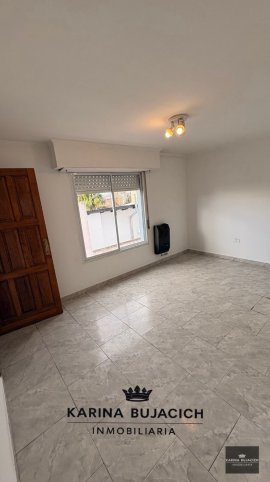 Depto en Alquiler 1 dorm, 1 baño, 1 garage, URIBURU 549