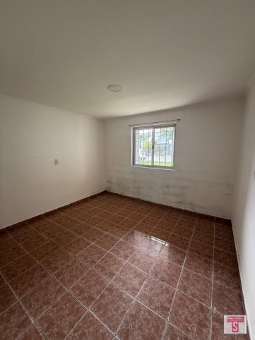 Depto 1 dorm, planta baja, 1 baño — Rivadavia al 700