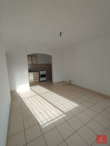 Depto 1 dorm, 50m² en segundo piso — Montiel 481