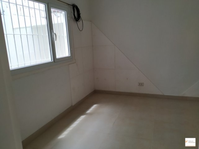 Depto 1 dorm, 35m² en planta baja — Santos Vega