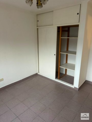 DEPARTAMENTO DE DOS DORMITORIO UBICADO EN SAN MARTIN 265 AL FRENTE