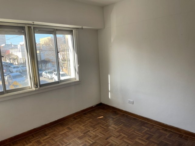 Depto 1 dorm, 30m² en San Lorenzo, sin cochera