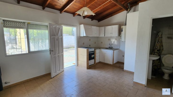 Depto 1 dorm, 48m² en planta baja — Rivas 1200