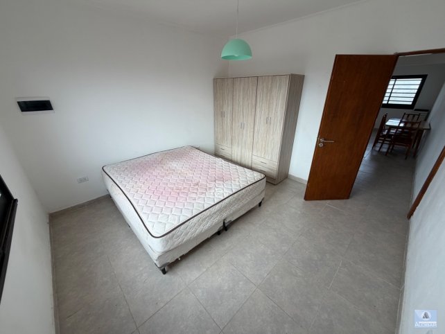 Depto 1 dorm, 40m² en primer piso con cochera — Casacuberta