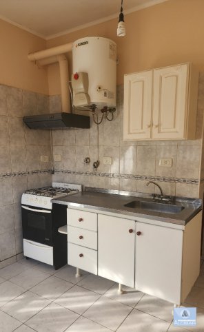 Depto 1 dorm, 30m² en planta baja — Paraguay al 100