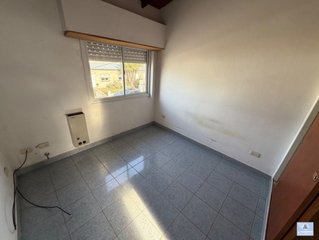 Depto en Alquiler 1 dorm, 1 baño — Caseros al 1700