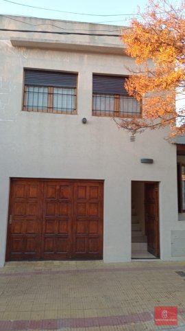Depto monoambiente 38m² en alquiler — Mitre 1117