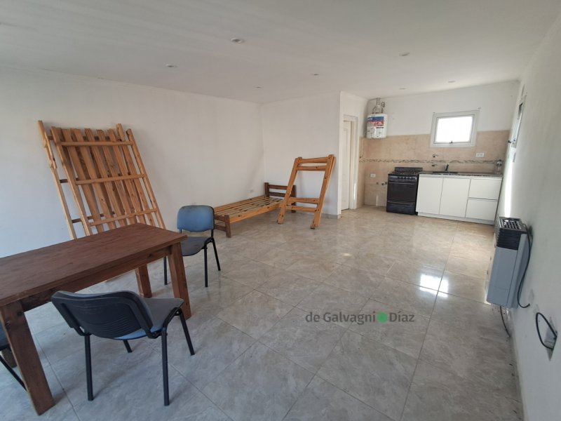 Depto monoambiente 40m² en Beretervide 1219