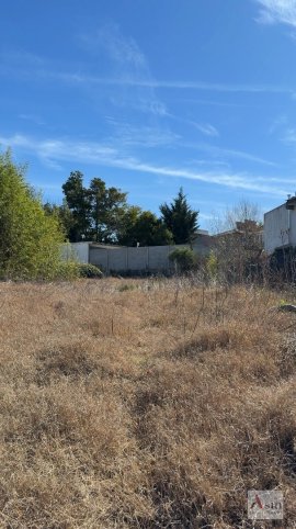 LOTE EN VENTA | LOLA MORA 1400