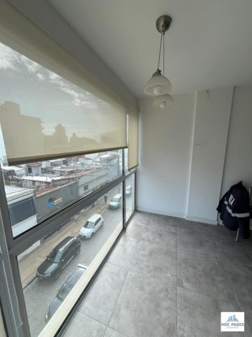 Departamento en Belgrano 767, 41m², excelente estado, cochera descubierta
