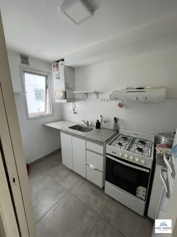 Departamento en Belgrano 767, 41m², excelente estado, cochera descubierta