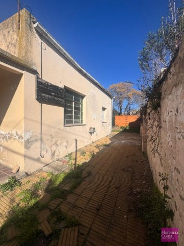 Casa a reciclar 2 dorm, 80m² — Alsina 1470