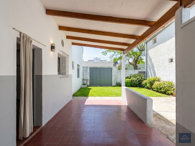 Casa de 124 m2 construidos c/salida a 2 calles
