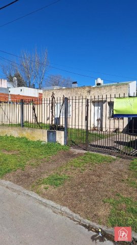 Casa en Venta PAYRO N°: 746
