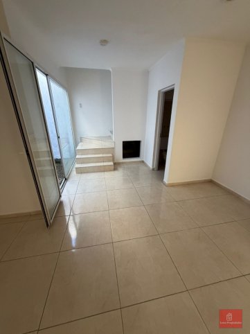 Depto 2 dorm, 60m² en Avda Marconi 1379 — Planta baja