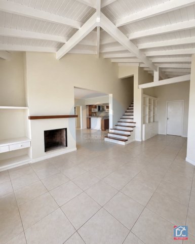 Casa en Venta Country de las Sierras, 178m², 3 dorm, 2 baños, cochera