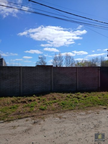 Lote en venta 700m² en Francisco Vistalli — Zona industrial