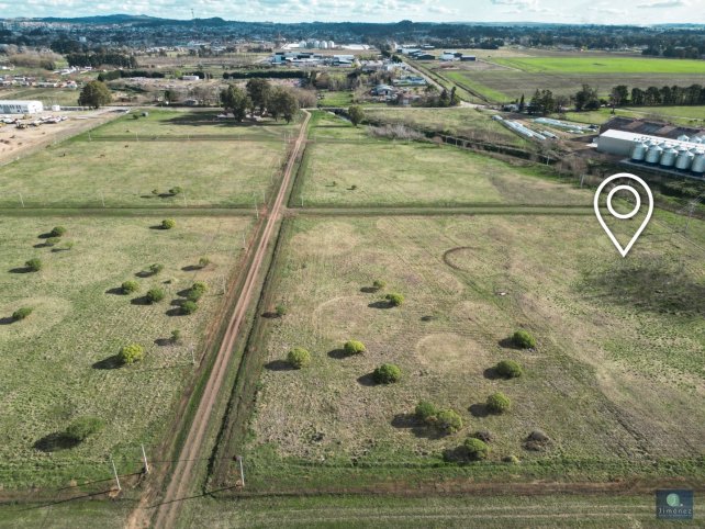 Lote en Venta Pujol y San Felipe 2100 m² - Zona Quintas