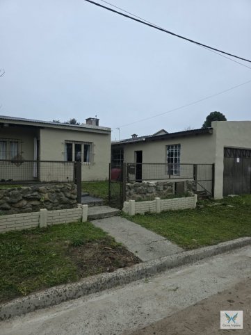 Casa en Venta LAPRIDA 1.976, 70m², 2 dorm, 1 baño, garage