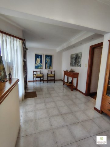 Casa 5 amb, 166m² en SEMI CENTRO con garage