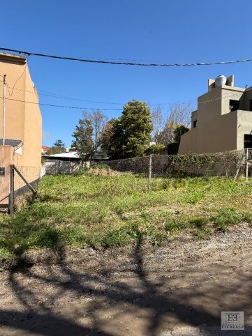 Lote en venta zona Lago del Fuerte