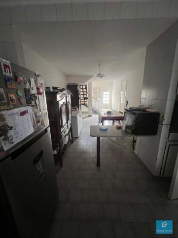 Casa en Venta Paz 1016, 220m², 4 dorm, 2 baños, garage