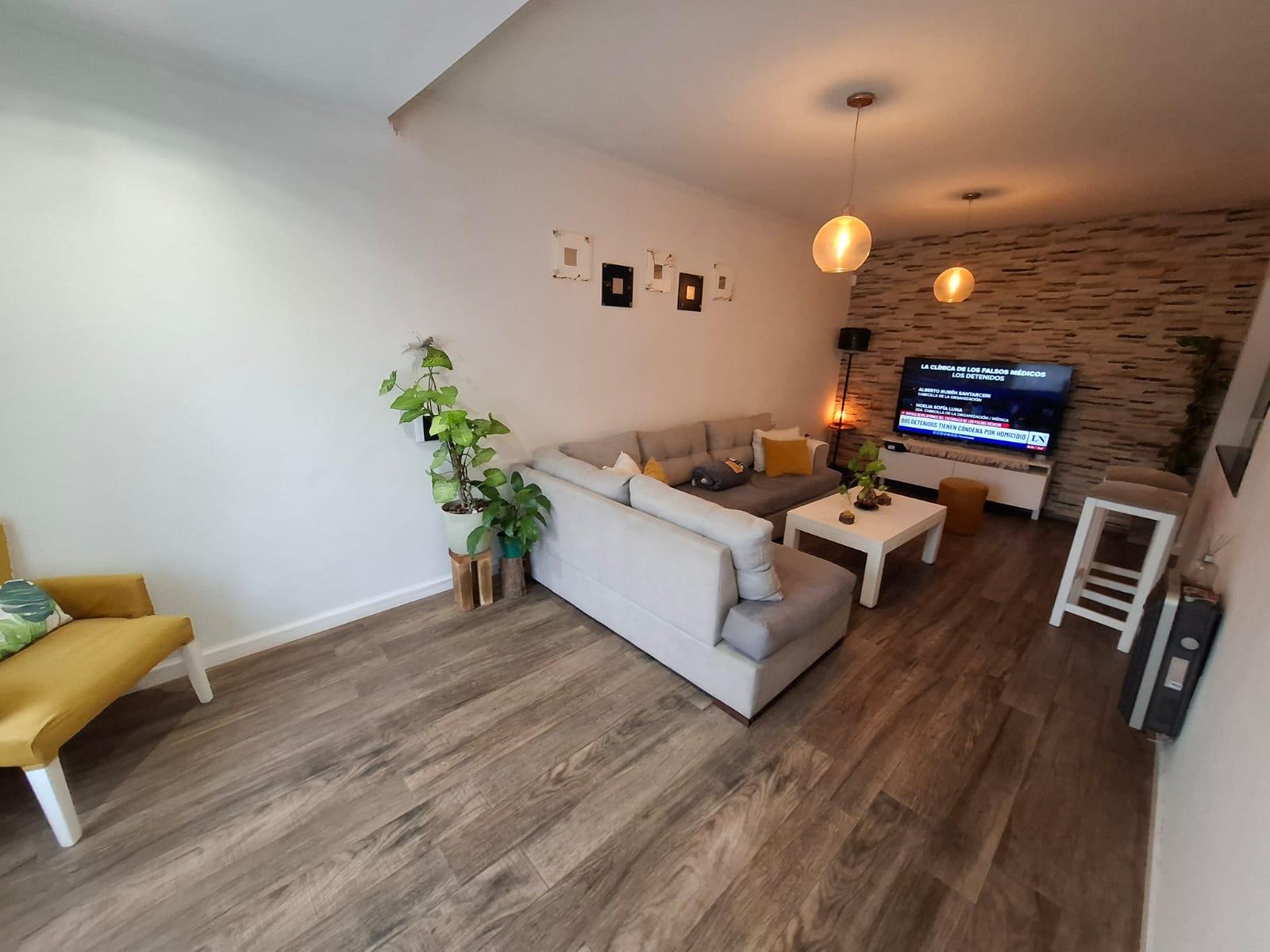Casa en Venta — Mitre 1700