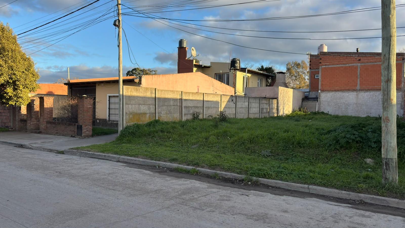 Terreno en Venta – Piedra Buena 2400